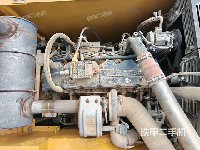 發(fā)動機(jī)室（上車部件）