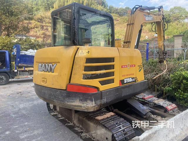 整機右后45°（整機外觀）