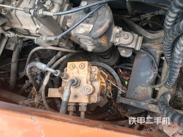 電瓶（大件艙室）