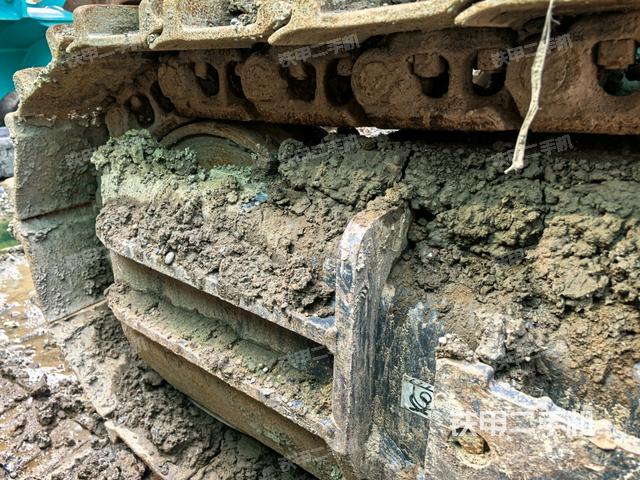 左侧行走马达盖板（行走机构）