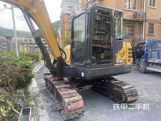三一重工SY60C挖掘機