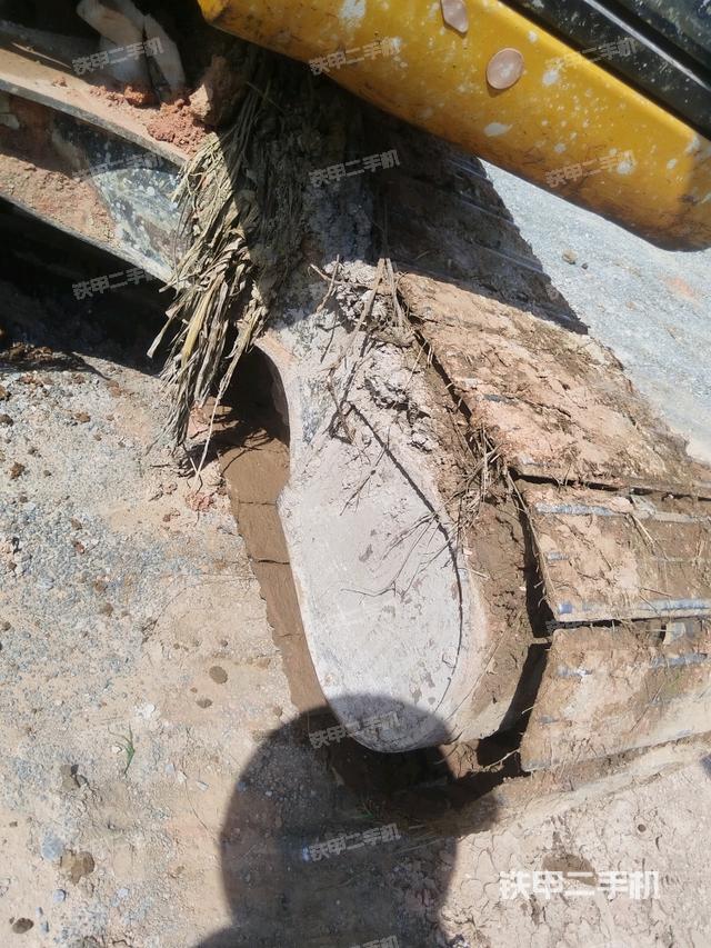 右導(dǎo)向輪（行走機(jī)構(gòu)）