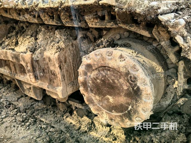 左導向輪(行走機構) 左導向輪(行走機構)