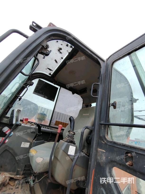 頂棚整體（駕駛室部分）