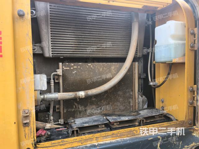 液壓泵室（大件艙室）