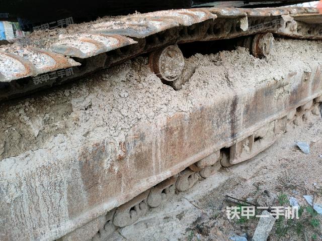 左導(dǎo)向輪（行走機(jī)構(gòu)）