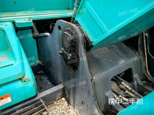 大臂根部?斜視（工作和回轉(zhuǎn)裝置）