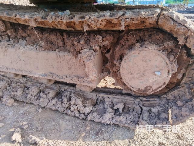 左導(dǎo)向輪（行走機(jī)構(gòu)）