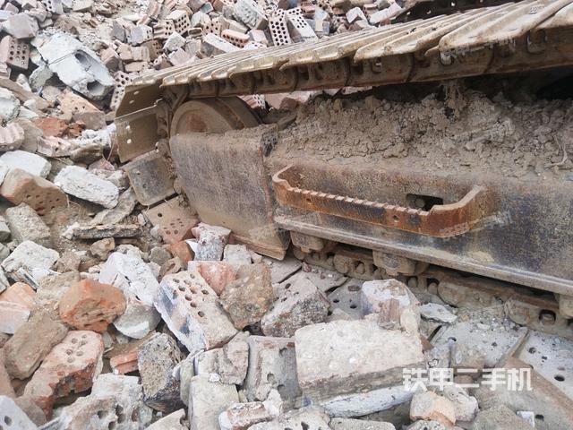 左托鏈輪和鏈筋（行走機(jī)構(gòu)）