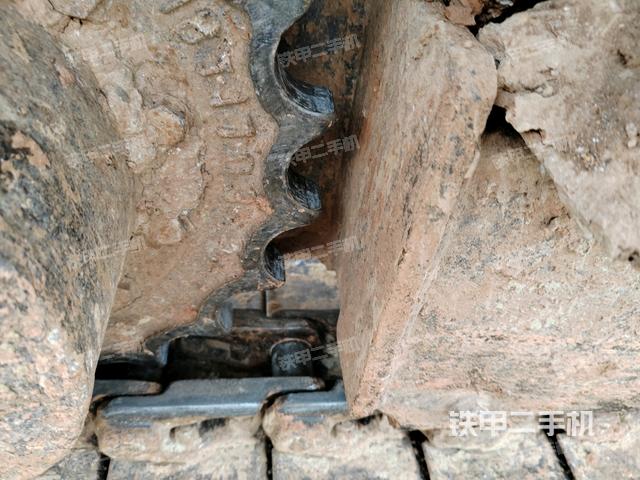 右驅(qū)動(dòng)輪（行走機(jī)構(gòu)）