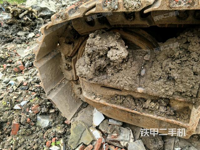 左侧行走马达盖板（行走机构）