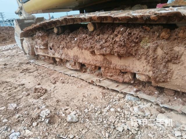 左側(cè)行走馬達(dá)蓋板（行走機(jī)構(gòu)）