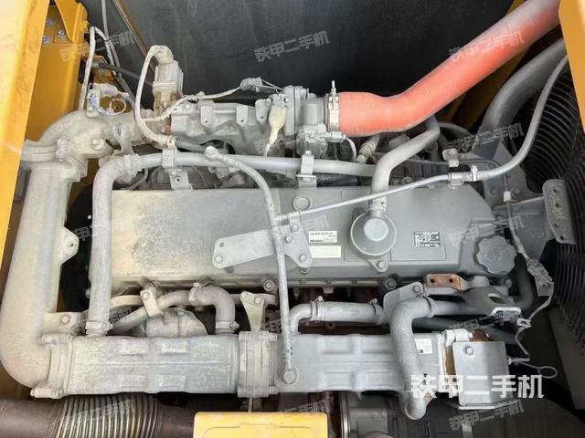 發(fā)動機(jī)整體俯視（整機(jī)外觀）