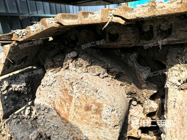 左側(cè)行走馬達(dá)蓋板（行走機(jī)構(gòu)）