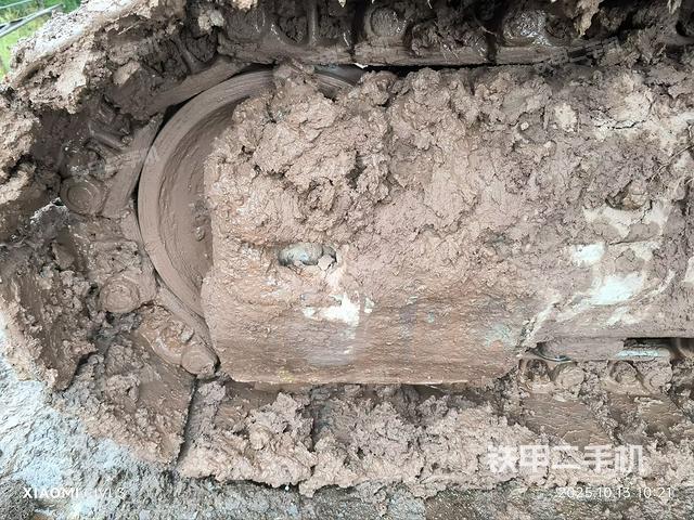 右導向輪（行走機構(gòu)）