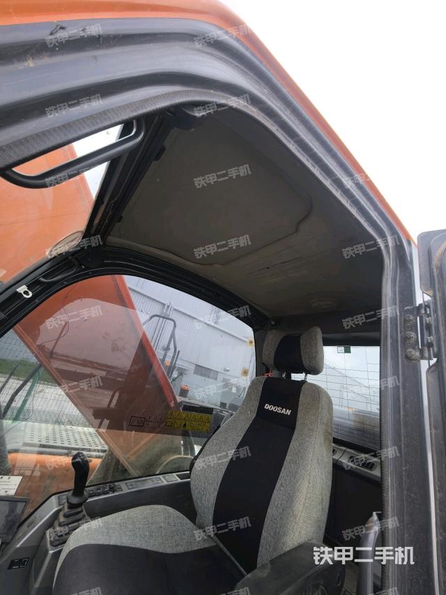 頂棚整體（駕駛室部分）