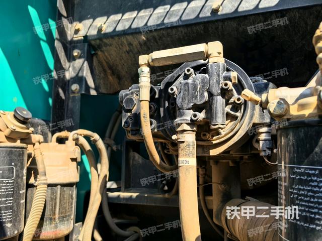 液压泵室（大件舱室）