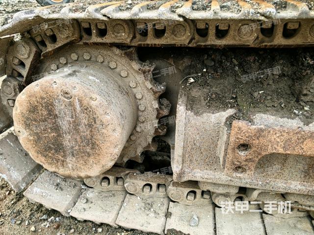 左側(cè)行走馬達(dá)蓋板（行走機(jī)構(gòu)）