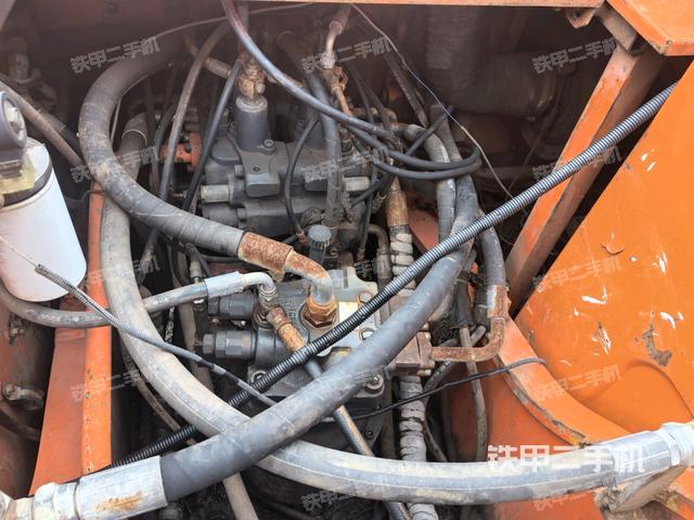 分配閥（上車部件）