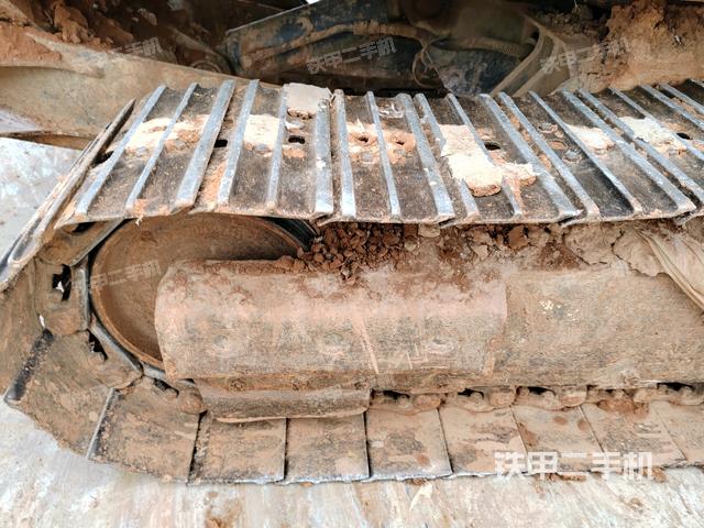 左驅(qū)動(dòng)輪（行走機(jī)構(gòu)）