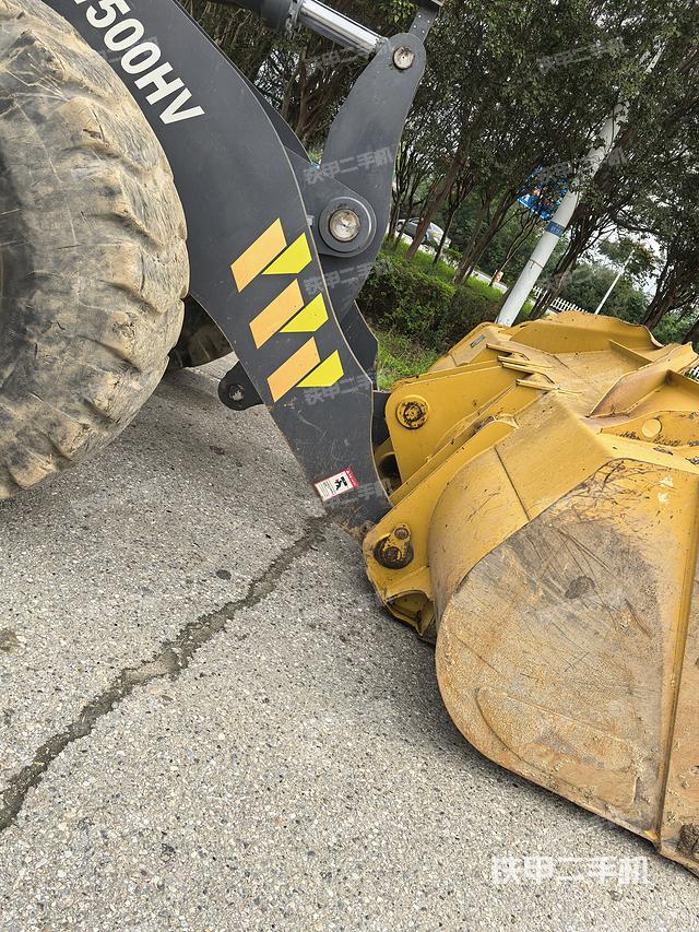 工作装置整体（整机外观及大件）