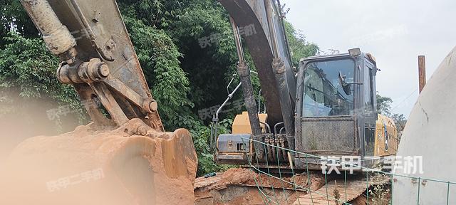 整机右后45°（整机外观）