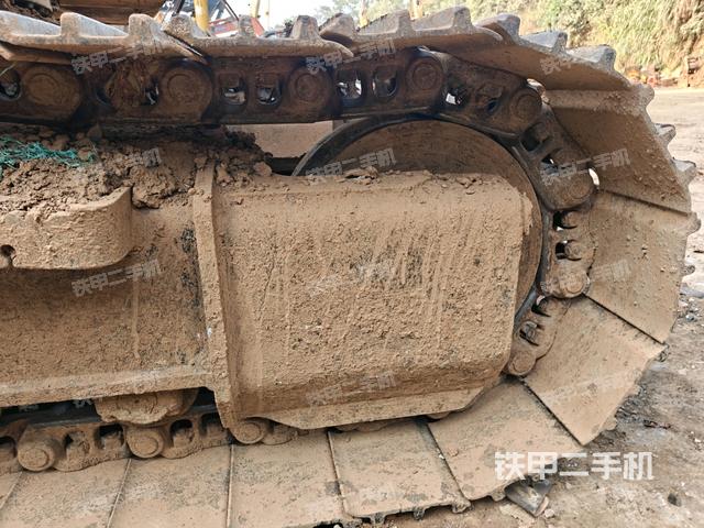 右側(cè)履帶整體（行走機(jī)構(gòu)）