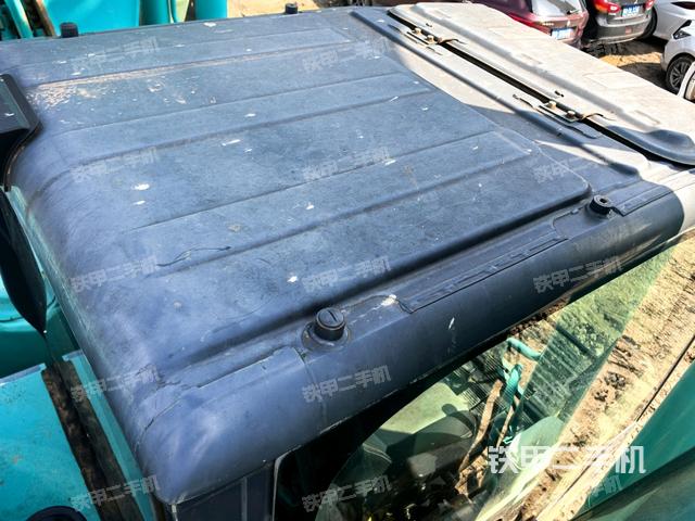 驾驶室顶部俯视（上车部件）