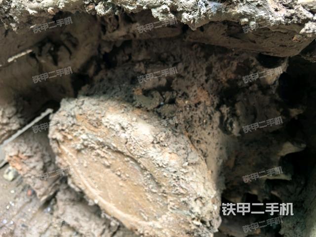 左侧行走马达盖板（行走机构）