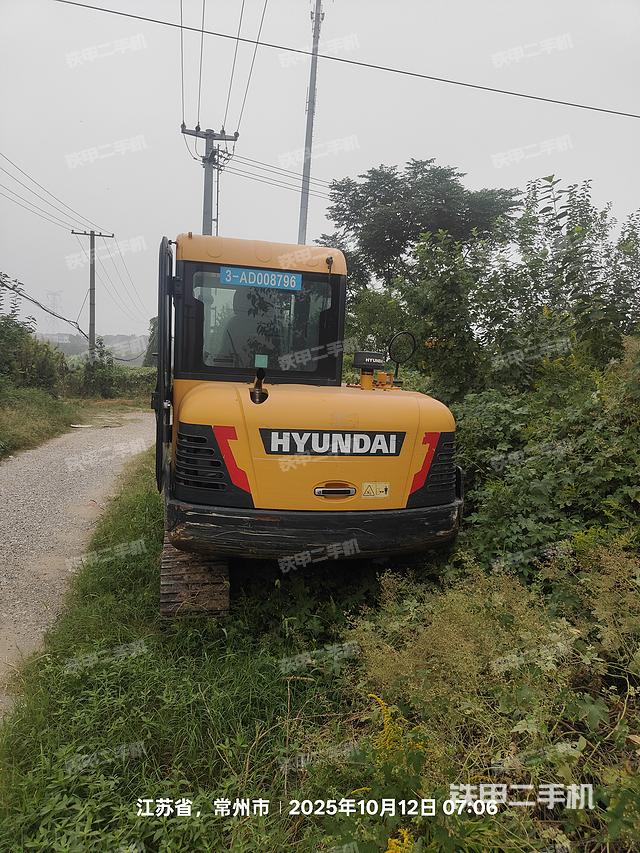 驾驶室整体（整机外观）