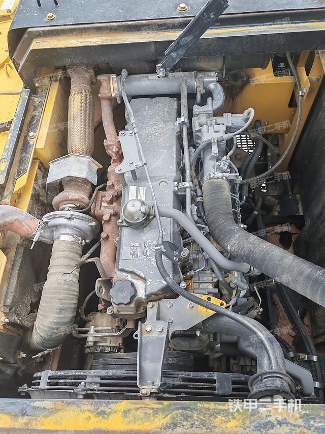 发动机整体俯视（整机外观）