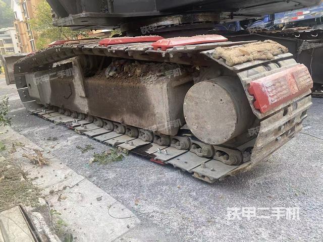 單側(cè)履帶整體（整機外觀）