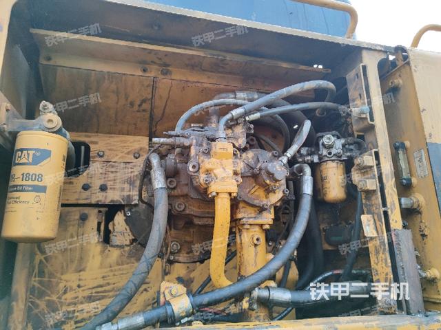 液壓泵室（大件艙室）