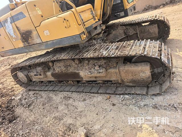 右側(cè)行走馬達(dá)蓋板（行走機(jī)構(gòu)）