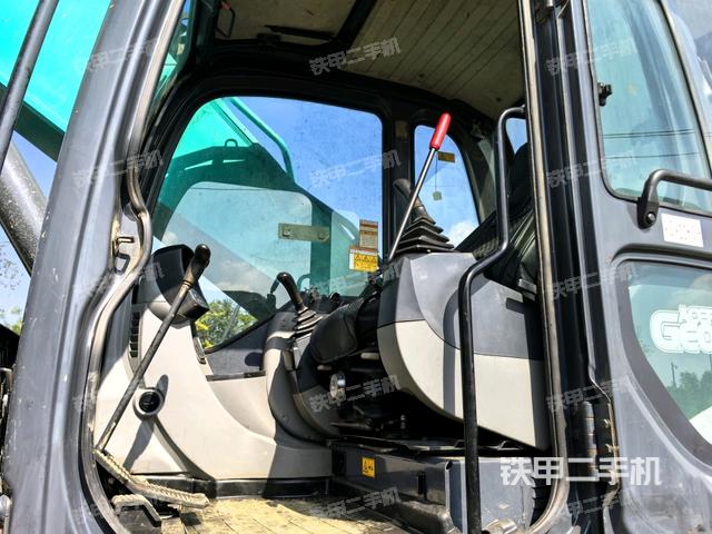 駕駛室正側（駕駛室部分）