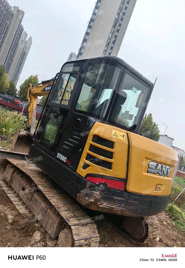 三一重工SY60C挖掘機