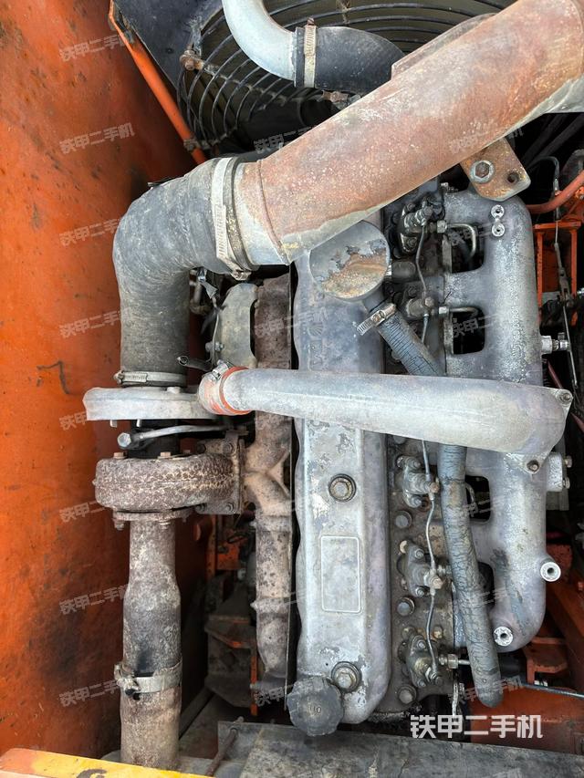 发动机整体俯视（整机外观）