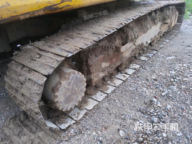 右側(cè)履帶整體（行走機(jī)構(gòu)）