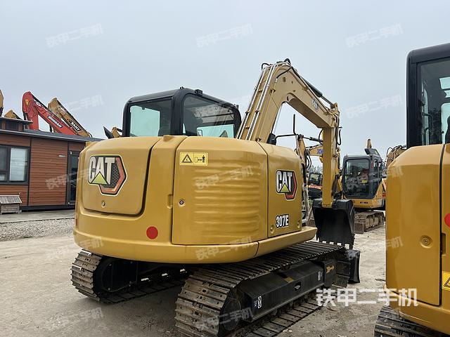 单侧履带整体（整机外观）