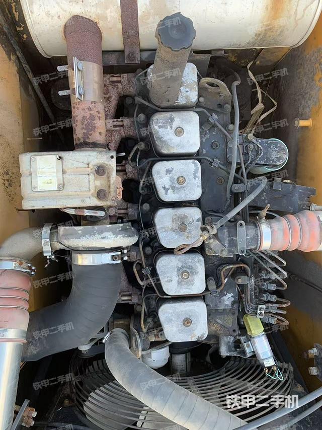 发动机整体俯视（整机外观）