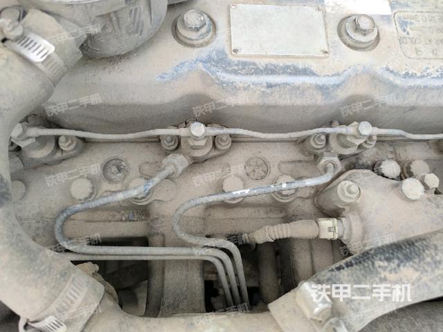 氣門室蓋螺絲特寫（上車部件）