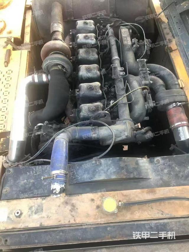 發(fā)動(dòng)機(jī)整體俯視（整機(jī)外觀）