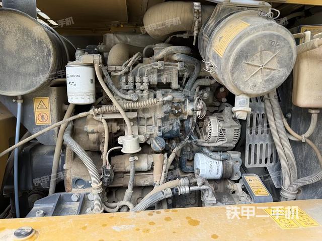 发动机整体俯视（整机外观）