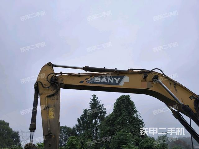 小臂整體左后（工作和回轉(zhuǎn)裝置）