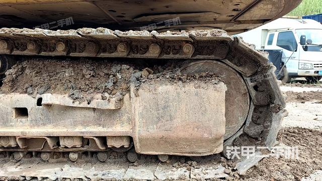 右側履帶整體（行走機構）