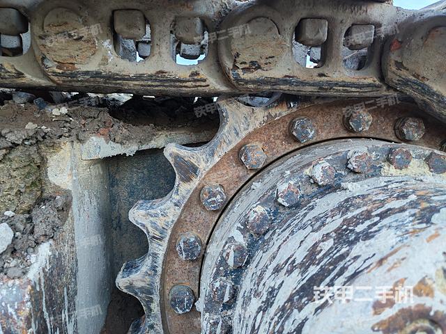 单侧履带整体（整机外观）