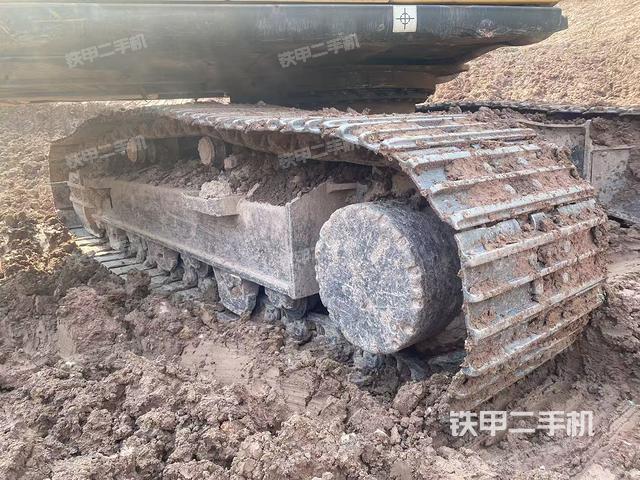 單側(cè)履帶整體（整機外觀）