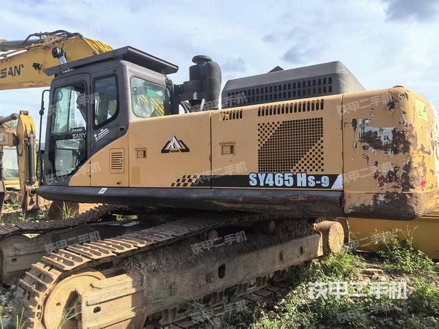 驾驶室整体（整机外观）