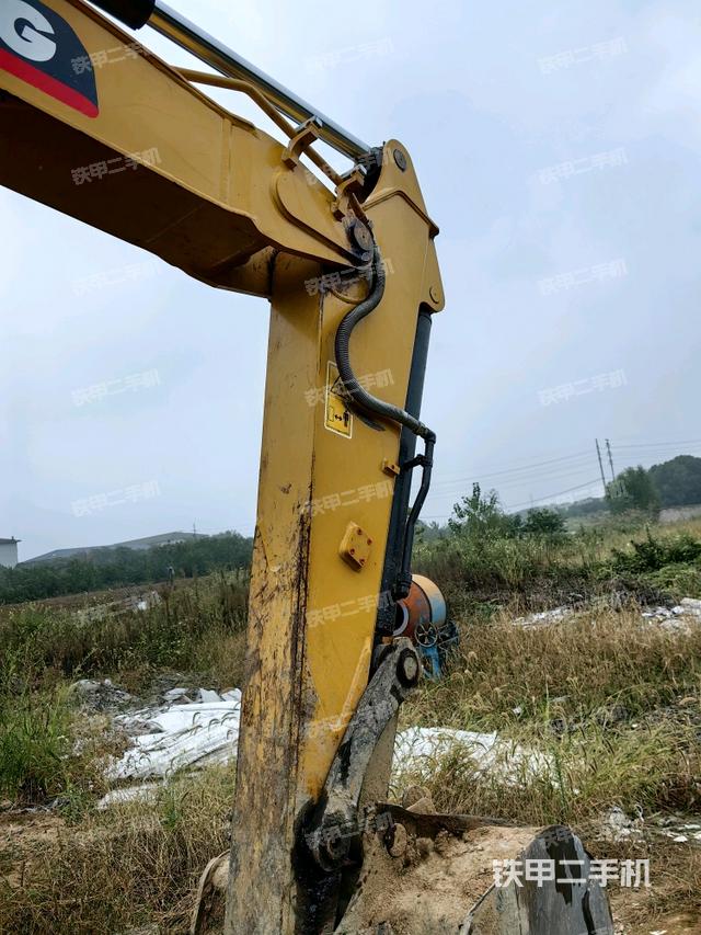 小臂整體左后（工作和回轉(zhuǎn)裝置）