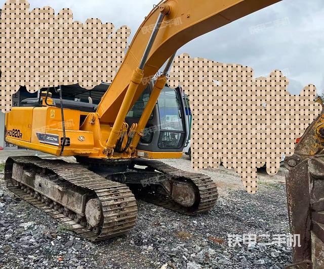 駕駛室整體（整機(jī)外觀）